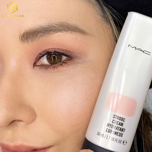 Kem lót bắt sáng MAC Strobe Cream Hydratant Lumineux Pinklite 