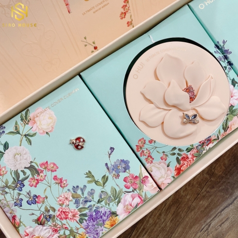 Set phấn nước OHUI Ultimate Cover Lifting Flower Edition Special Cushion SPF50+/PA+++ (3pcs)
