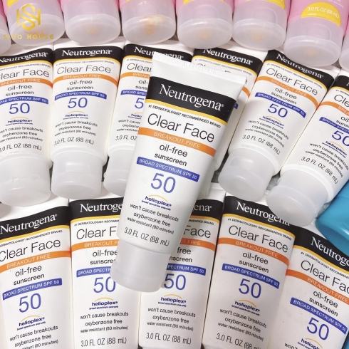 Kem chống nắng Neutrogena Clear Face SPF 50