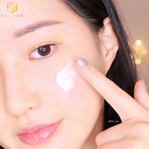 Kem Dưỡng Trắng Nâng Tone Chiết Xuất Ốc Sên EPONA Premium Snail Tone Up Cream SPF 30 PA++
