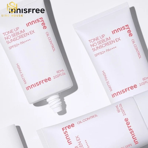 Kem chống nắng Innisfree Tone Up No Sebum Sunscreen SPF50+/PA++++ ( Mẫu mới)