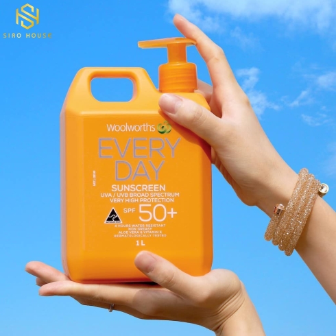 Kem Chống Nắng Woolworth Sunscreen SPF50+ Everyday Lotion