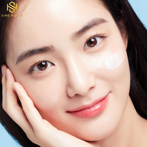 Kem Dưỡng Trắng Nâng Tone Chiết Xuất Ốc Sên EPONA Premium Snail Tone Up Cream SPF 30 PA++