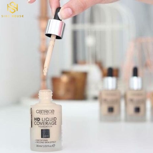 Kem nền Catrice HD Liquid Coverage 