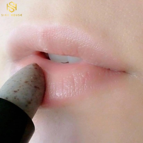 Tẩy tế bào chết môi ELF Lip Exfoliator Brown Sugar