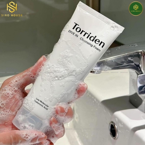 Sữa rửa mặt dưỡng ẩm TORRIDEN Dive In Cleansing Foam 150mL 