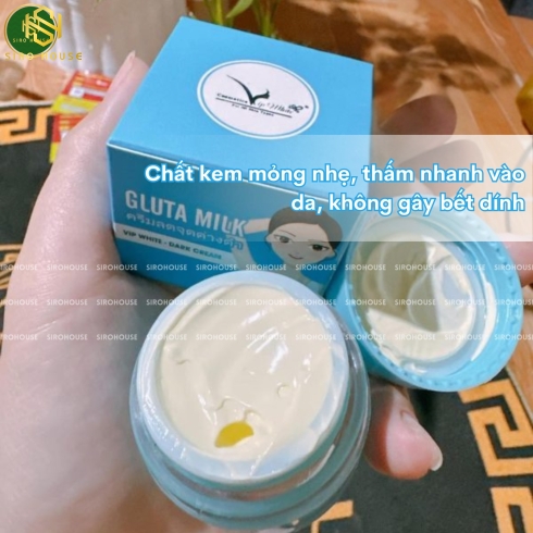 Kem dưỡng trắng nách GLUTA MILK Vip White 15g + Tặng kèm xịt khử mùi 10g