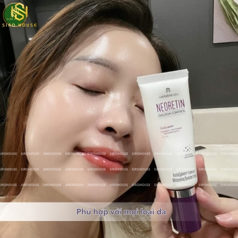 Kem Chống Nắng NEORETIN Discrom Control SPF50 40ml 