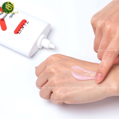 Sữa dưỡng thể trắng da, ngừa mụn TIA